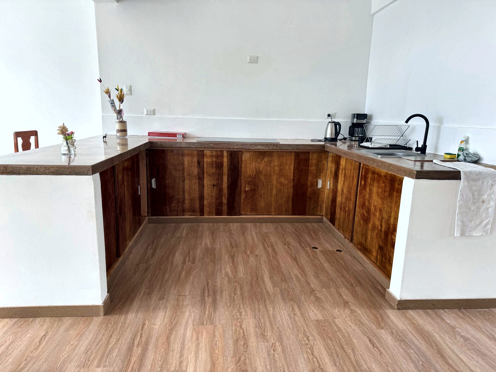 Full modern kitchen